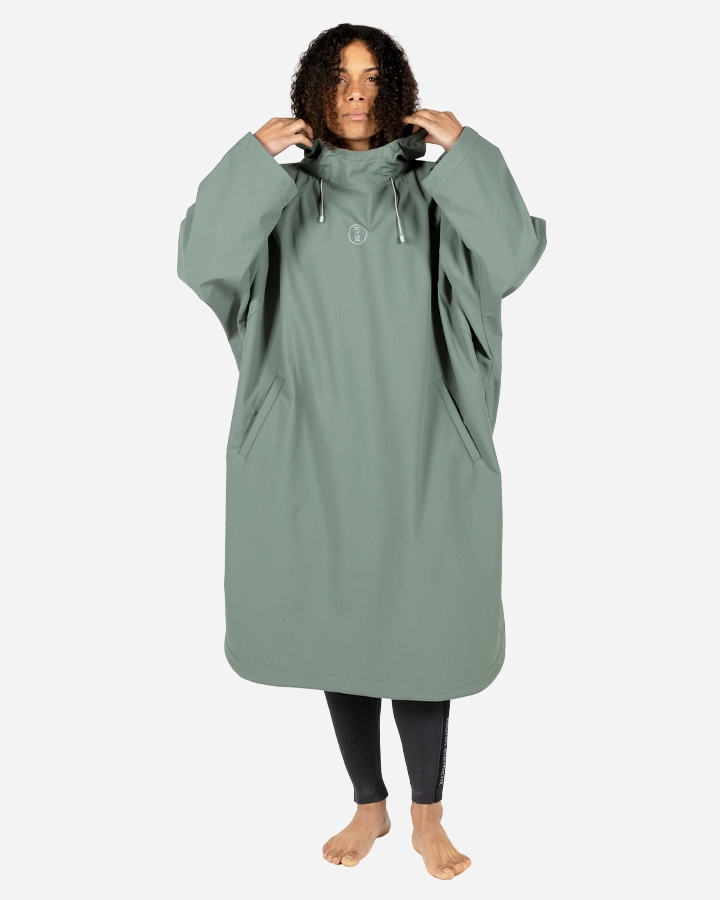 Storm poncho fourth element sea moss green