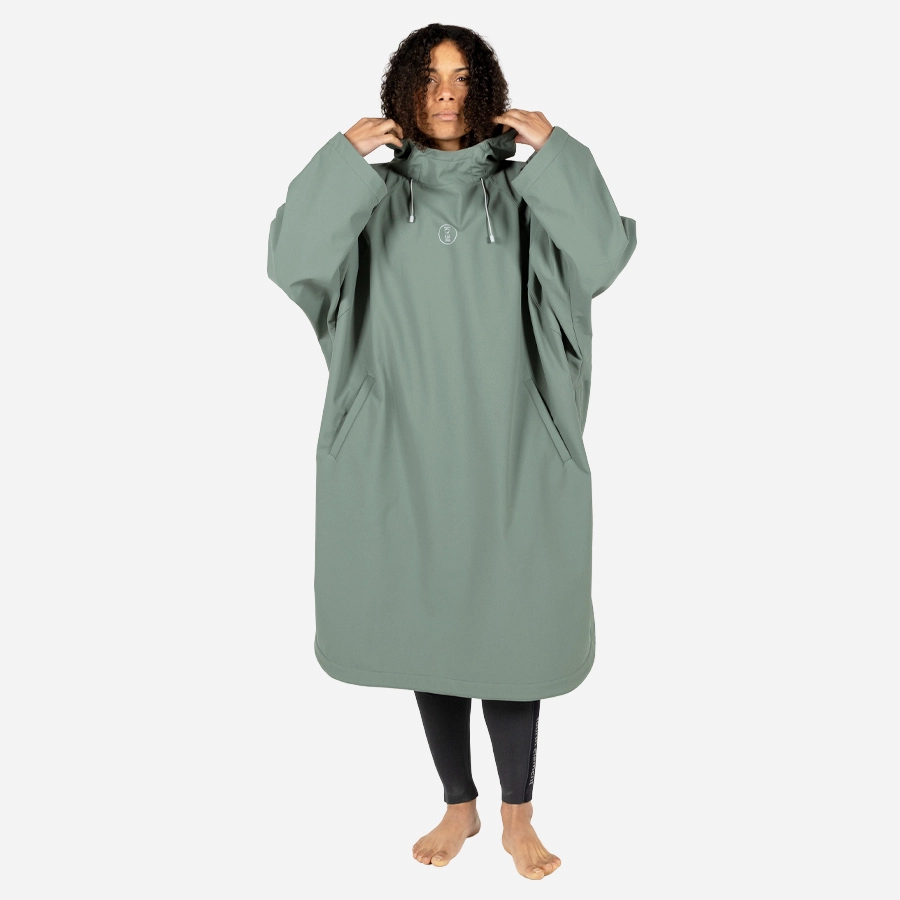 Storm poncho fourth element sea moss green