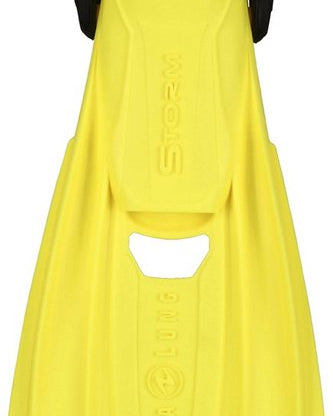 Yellow bearfoot fins from Aqualung. Storm Fins Barefoot