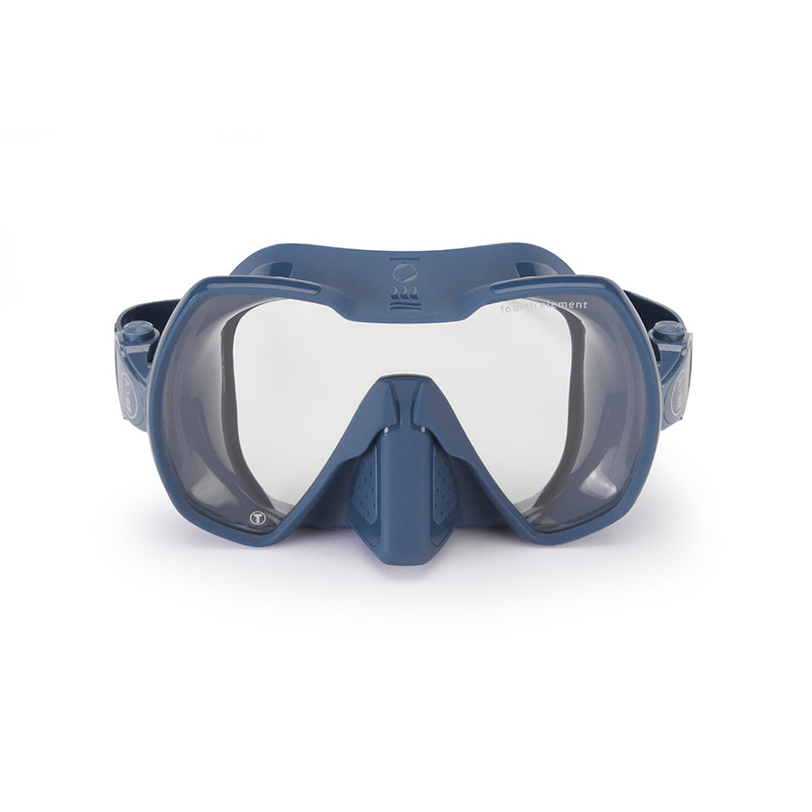 A black diving mask with a single lens and a soft silicone skirt, designed for wide field of vision and comfortable fit.